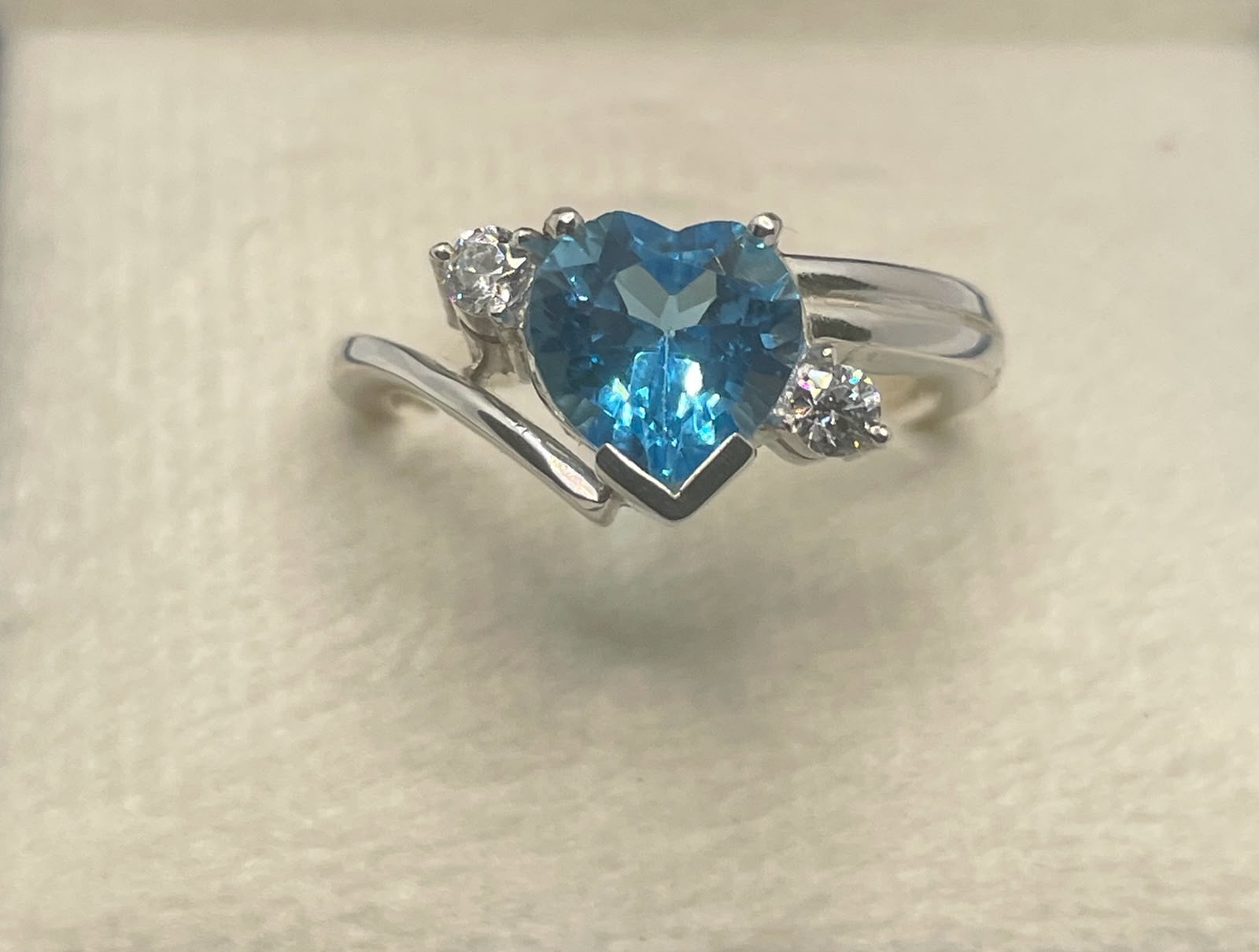 natural blue topaz stone with silver ring
